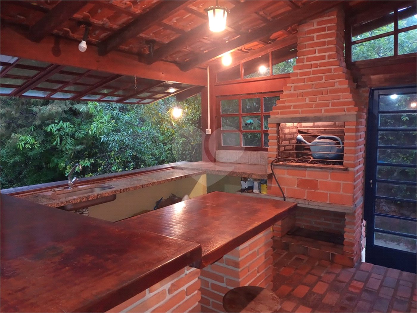 Casa à Venda no Residencial Samambaia – 200 m² de Área Construída
