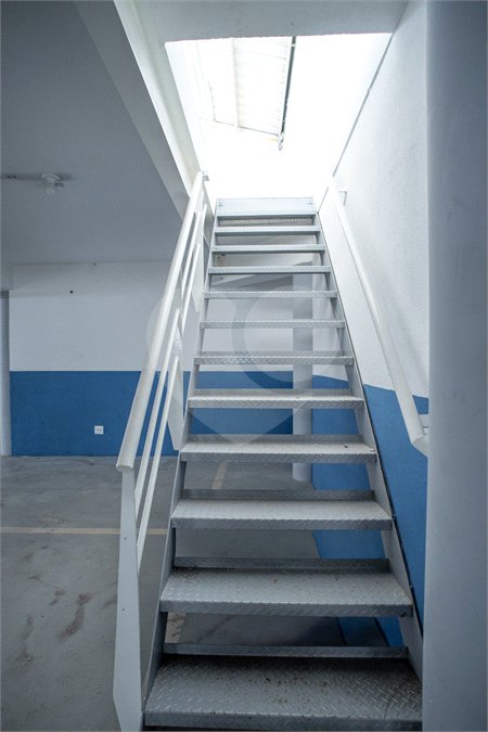 Lindo Salão Comercial para locação com 924m2 no Centro de Atibaia