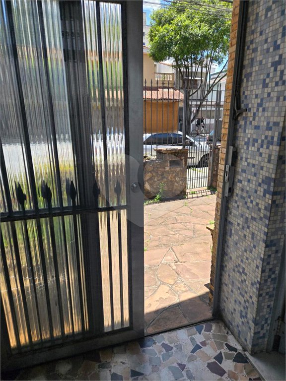 Casa com 244m² , 2 dormitórios , 3 vagas , à venda no Bosque da Saúde.