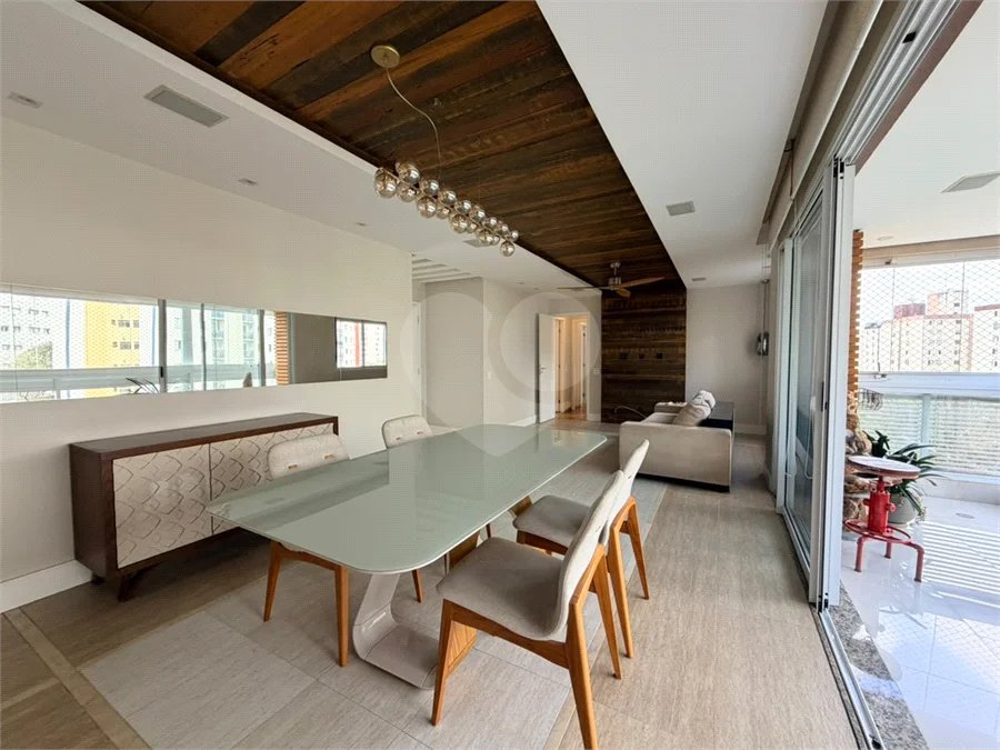 Apartamento à venda com 3 suítes em Vila Mariana, São Paulo, SP