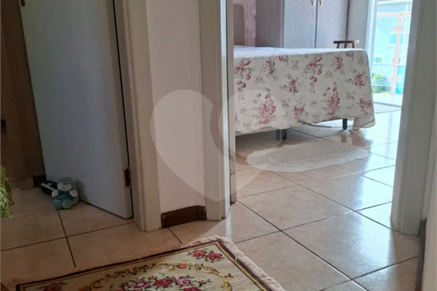 Apartamento à venda com 2 suítes no Centro, Bertioga, SP