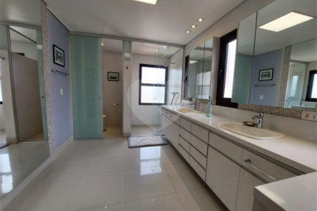 Elegância e conforto na melhor localização da City América!