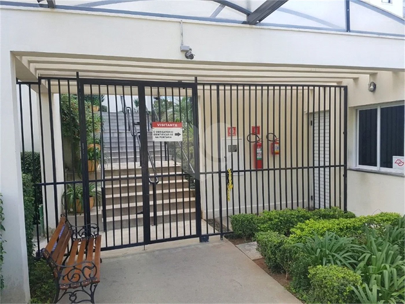 Apartamento à venda, com 1 quarto, armários, varanda, 1 vaga no Jaraguá em São Paulo