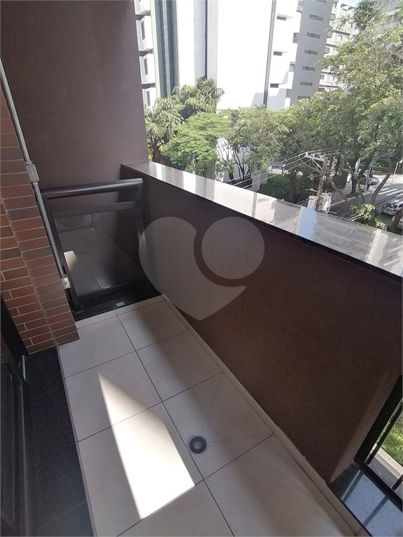 SALA COMERCIAL TOP, VENDA OU LOCAÇÃO, METRÔ VERGUEIRO COM 28,76m2