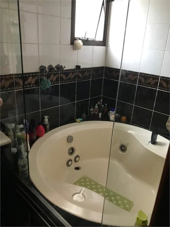 Apartamento à venda com 3 quartos, sendo 1 suíte, em Vila Andrade, São Paulo, SP