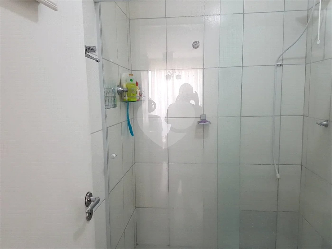 Apartamento à Venda no Jaraguá, São Paulo.