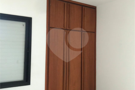 Apartamento no Edifício Rossette.