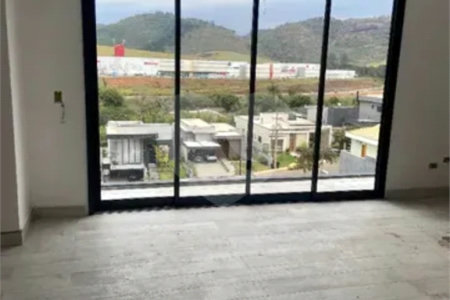 MAGNÍFICA CASA de 250 m² para VENDA NO CONDOMÍNIO VALE DAS AGUAS EM BRAGANÇA PAULISTA