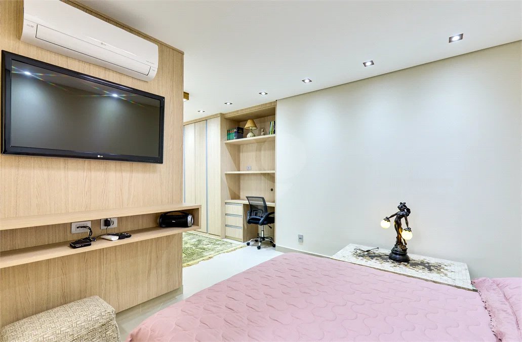 Apartamento à venda com 3 suítes em Jardim Marajoara, São Paulo, SP