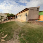 Casa no Antenor Garcia