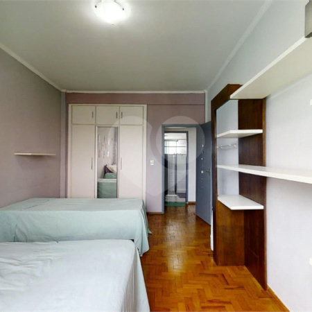 Apartemento com dois dormitórios na Bela Vista.