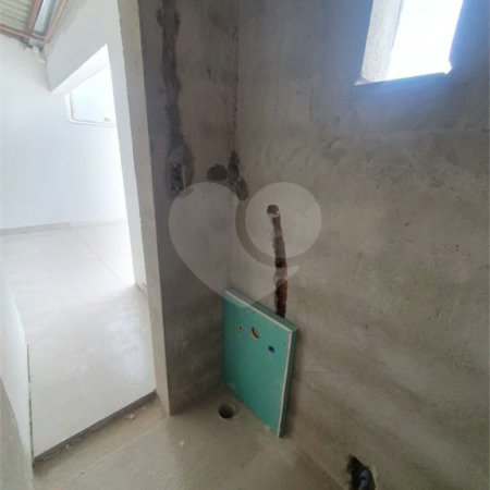 Cobertura com 100m² , 2 dormitórios , sendo 1 suíte , 1 vaga , à venda no bairro Campestre em Santo André.