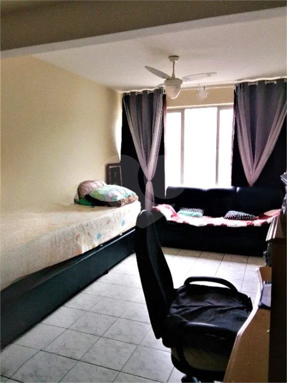 Apartamento com 83m² , 2 dormitórios , 2 vagas , à venda no bairro Cerâmica em São Caetano do Sul.