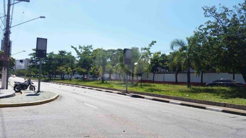 Casa à venda com 4 quartos em Campo Grande, São Paulo, SP