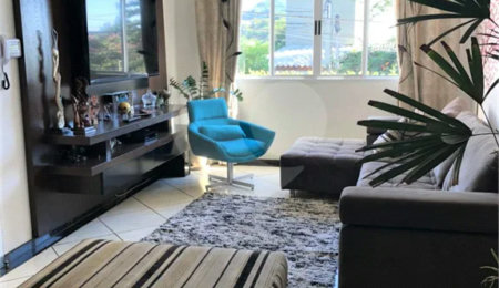 Sobrado à venda com 4 quartos, sendo 1 suíte, em Vila Prudente, São Paulo, SP