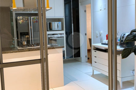 APARTAMENTO NA MOOCA 204 m² COM 4 SUITES E 4 VAGAS LAZER COMPLETO ACEITA PERMUTA