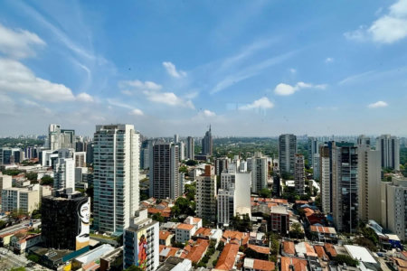Studio novo e mobiliado para locação 26m² em Pinheiros – próximo ao metrô Faria Lima!