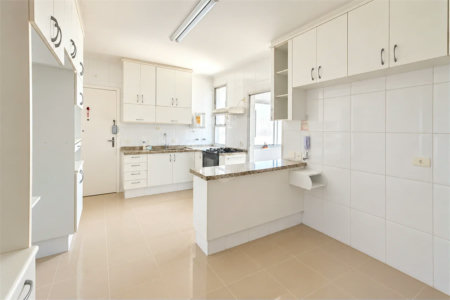 Apartamento à venda ou para alugar com 3 quartos, sendo 1 suíte, em Santo Amaro, São Paulo, SP