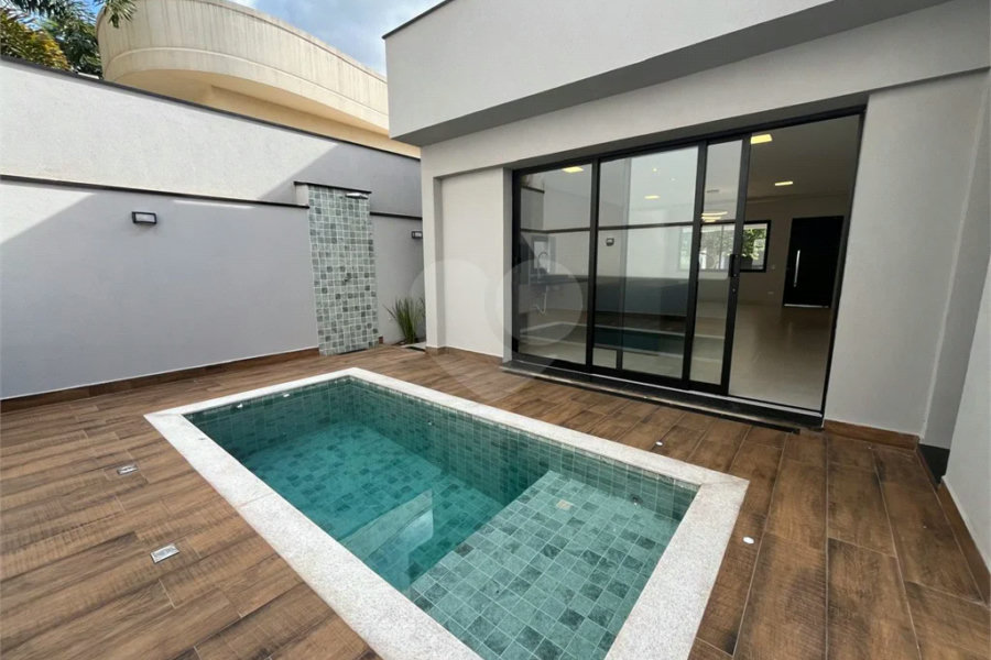 Excelente Casa Plana no Condomínio Bela Vista