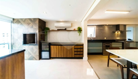 Apartamento à venda com 4 suítes em Mooca, São Paulo, SP