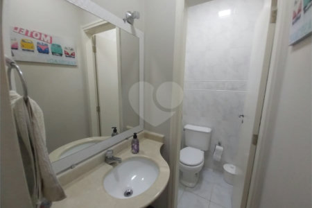 Casa Térrea Disponível para Locação e Venda no Condomínio Vilaggio Capriccio