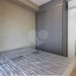 Apartamento a venda com 1 dormitório, sala com varanda e próximo ao metrô Vila Madalena.