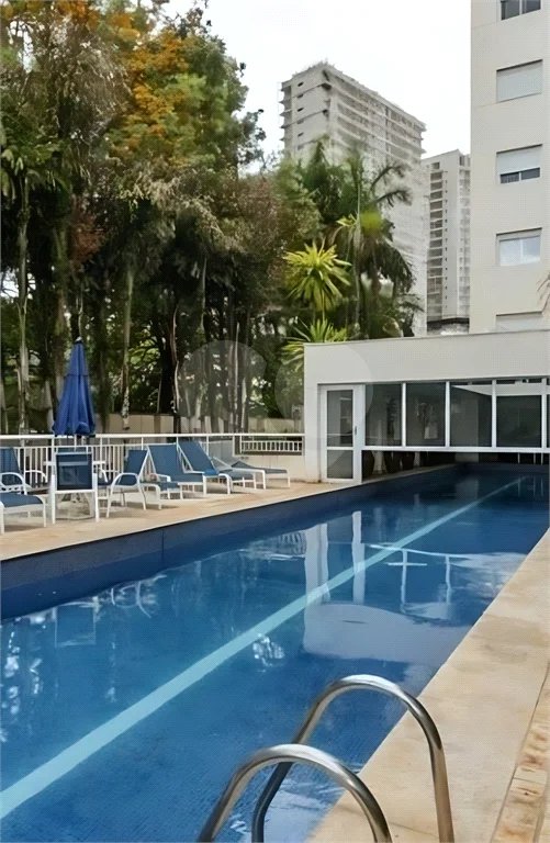 2 dormitórios, 2 vagas e lazer completo próximo ao Ibirapuera