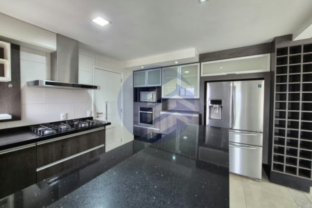 Apartamento à venda ou para alugar, 110m² com 2 quartos, sendo 1 suíte, escritório e  vagas Condomínio Paulistano, São Paulo - SP