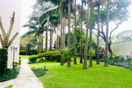 Apartamento à venda na Saúde de 500m² com 5 dormitórios, 4 suítes e 5 vagas