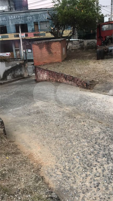 Sorocaba- Centro- Terreno com aproximadamente 700 ms - 16,70 x 32,00 - R$ 790.00,00