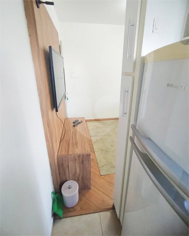 Apartamento mobiliado em Moema, - 1 quarto, sala e cozinha - 1 vaga