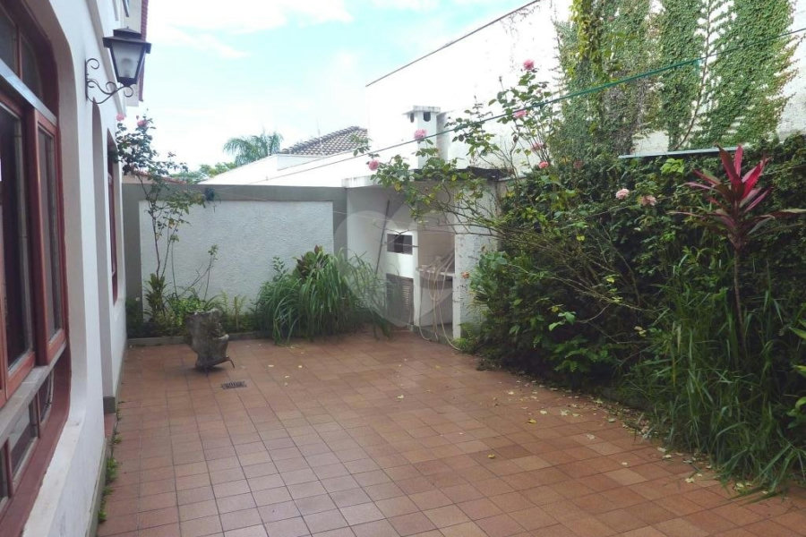 Belíssima Casa à venda no Tremembé