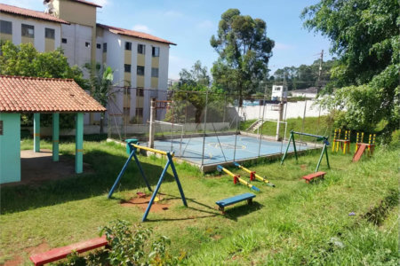 Apartamento á venda - Ferraz de Vasconcelos