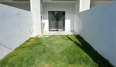 Casa à venda com 2 quartos, sendo 1 suíte,  no condomínio Parque Guará, Rio de Janeiro - RJ