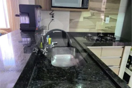 Casa em condomínio Alvorada em Araraquara com 3 dormitórios e piscina