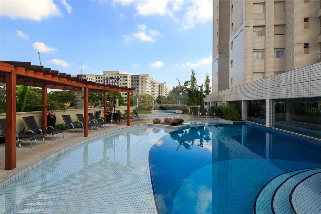 Apartamento à venda com 4 quartos, sendo 3 suítes, em Jardim Marajoara, São Paulo, SP