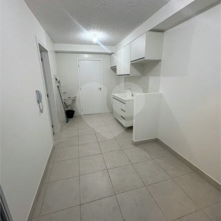 Apartamento para Alugar – 32m² –