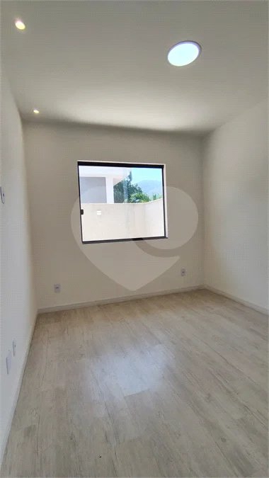 DUPLEX ALTO PADRÃO VARGEM PEQUENA