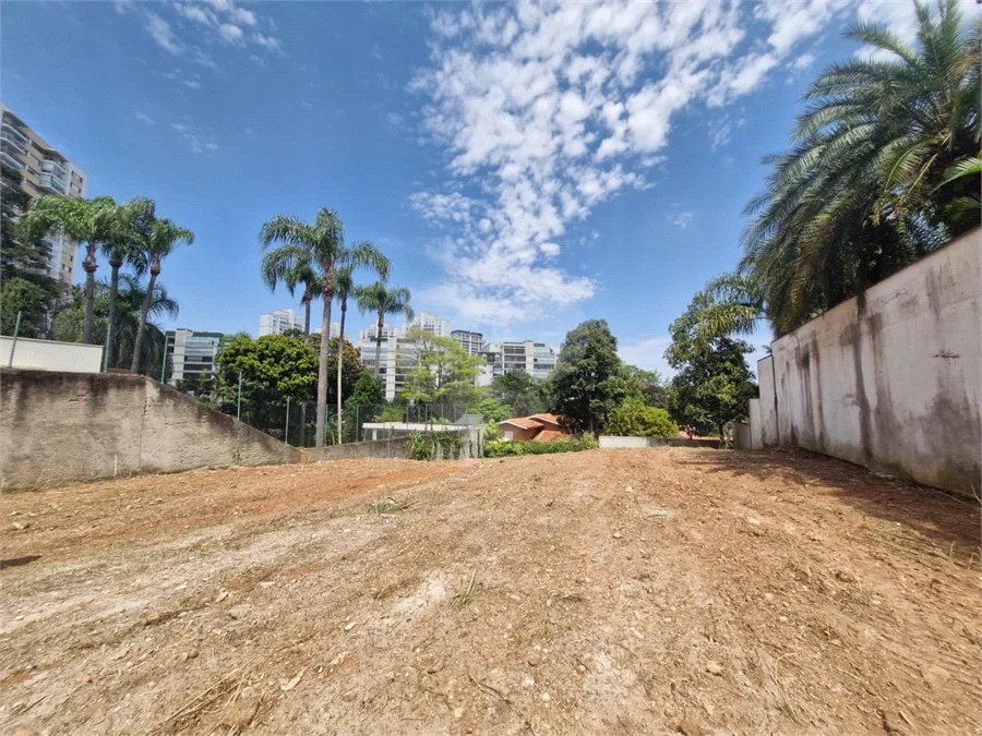 Terreno em rua fechada para Venda Alto da Boa Vista