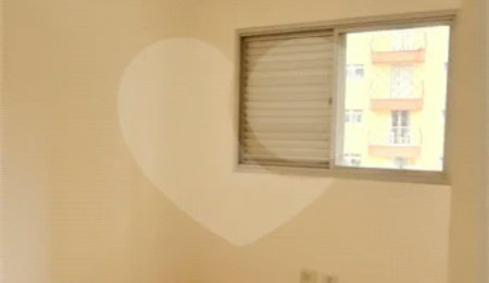 Apartamento à venda com 2 quartos, sendo 1 suíte,  em Santa Teresinha, São Paulo, SP