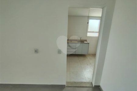 Apartamento com condomínio de clube 3 Dormitórios e 1 Suíte
