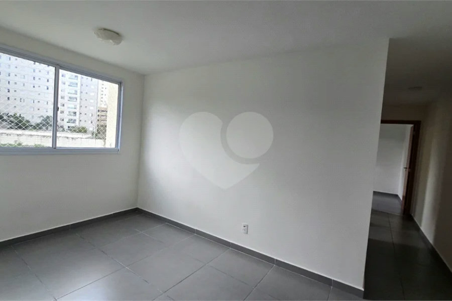 APARTAMENTO COM DOIS DORMITÓRIOS E UMA VAGA NA RAIMUNDO PEREIRA DE MAGALHÃES.