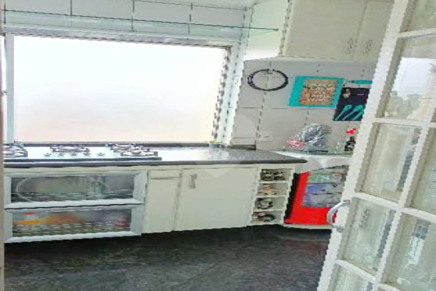 Apartamento à venda com 2 quartos, sendo 1 suíte,  em Jardim Itacolomi, São Paulo, SP
