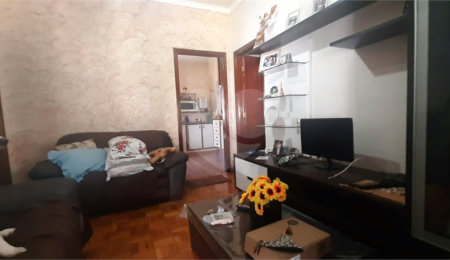 Casa à venda com 3 quartos, sendo 1 suíte,  em Vila Prado, São Carlos, SP