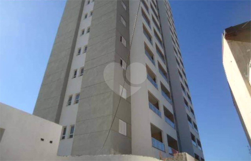 Apartamento no Condomínio Via Campus.