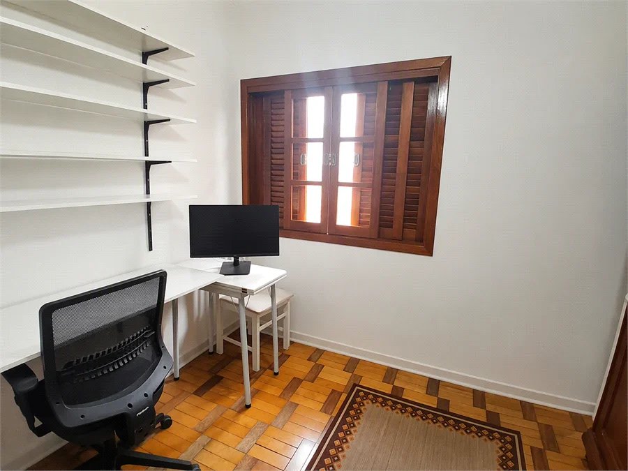 Sobrado à venda com 4 quartos, sendo 2 suítes, em Butantã, São Paulo, SP