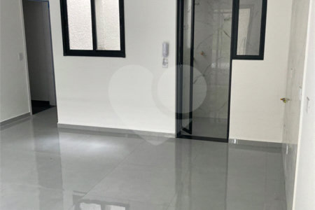 Lindo Sobrado Novo no Ipiranga em Condomínio - 2 Suítes/2 Vagas na garagem - Próx. ao Museu!