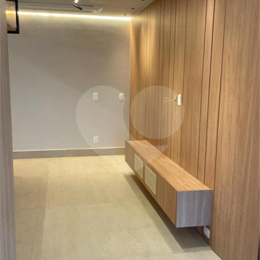 Imóvel de 71m² decorado e mobiliado 2 suítes com ar-condicionado e cozinha mobiliada 1 vaga Pinheiros
