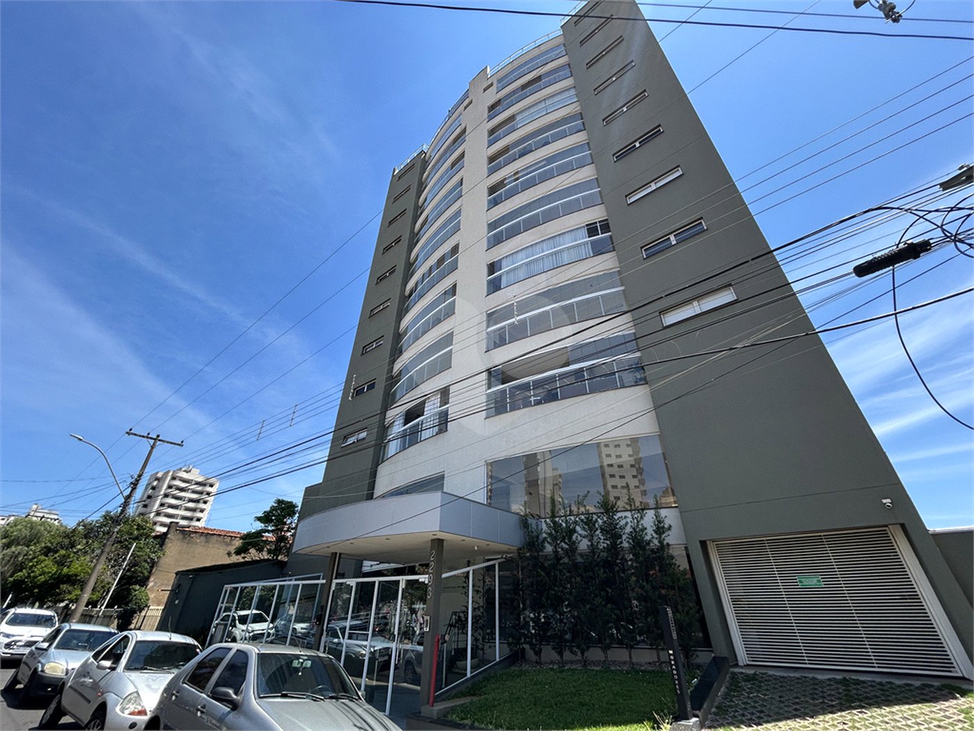 Cobertura de Alto Padrão no Centro de São Carlos – Sofisticação, Espaço e Conforto!