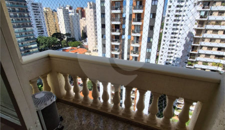 Apartamento à venda com 2 quartos, sendo 1 suíte, em Vila Uberabinha, São Paulo, SP
